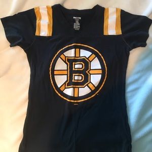 Women’s NHL t-shirt